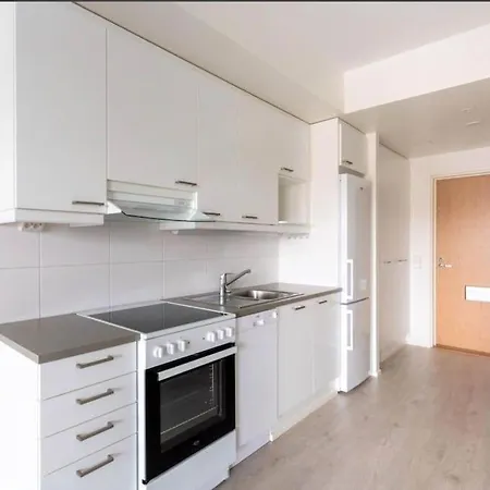 Valoisa Studio Hertsin Ostoskeskuksen Yhteydessa Appartement *